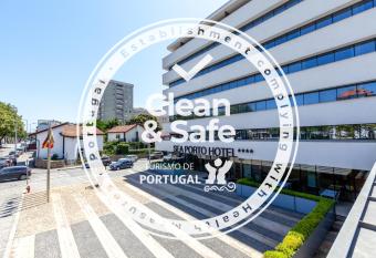 Sea Porto Hotel allows 18 year olds to book a room