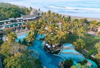 Bali Mandira Beach Resort & Spa has Balcony rooms