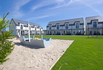 D  bki DeLuxe has Balcony rooms