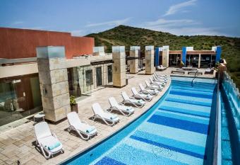 Lidotel Margarita allows 18 year olds to book a room