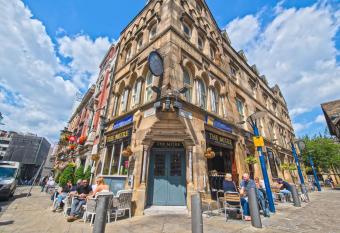 The Mitre Hotel allows 18 year olds to book a room