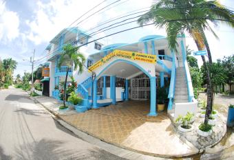 Villa Antonia 16 allows 18 year olds to book a room