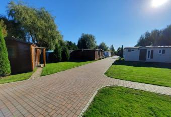 Domki Letniskowe 777 allows 18 year olds to book a room