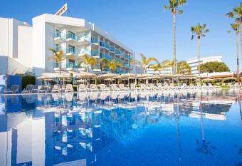 Hipotels Cala Millor Park has Balcony rooms