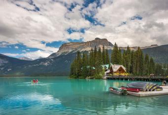 Emerald Lake Lodge has Balcony rooms