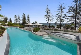 Mantra Sirocco has Balcony rooms