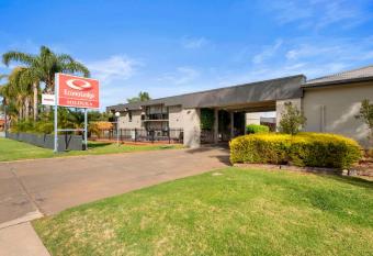 Econo Lodge Mildura allows 18 year olds to book a room