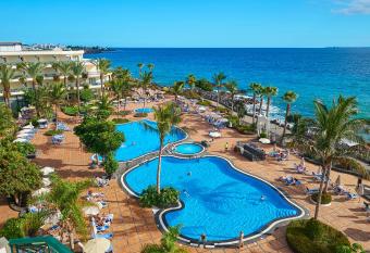 Hipotels Natura Palace Adults Only has Balcony rooms