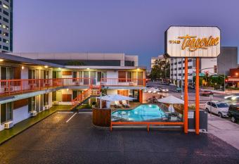 The Tangerine - a Burbank Hotel allows 18 year olds to book a room