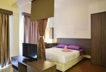 Junikastay BLagoon Melaka has rooms with a private hot tub