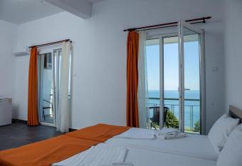 Hotel Cosmos has Balcony rooms