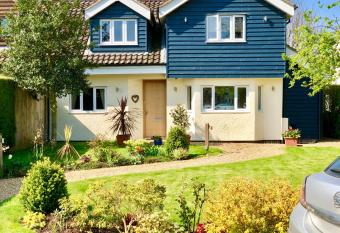 Laurels allows 18 year olds to book a room