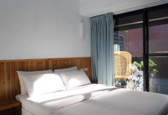 Star Hostel Taipei East has Balcony rooms