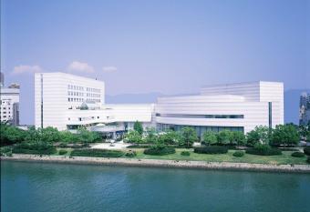 Hiroshima City Bunka Koryu Kaikan has Smoking rooms