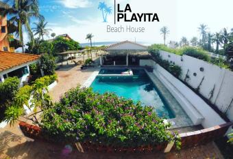 La Playita Beach House allows 18 year olds to book a room