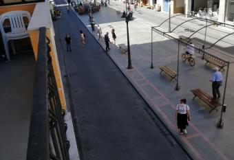 Casa Cristina has Balcony rooms