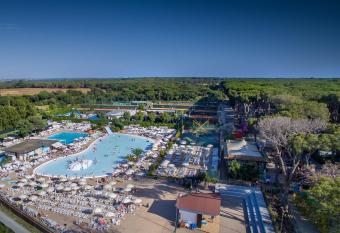 Fabulous village has Balcony rooms