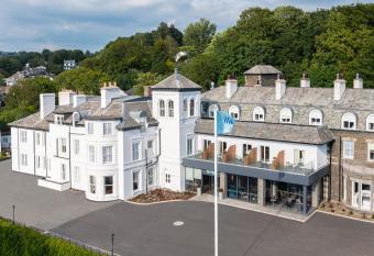 The Ro Hotel Windermere allows 18 year olds to book a room