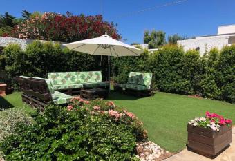 Villetta Martino Guest House has Balcony rooms