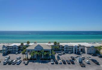 Ramada by Wyndham Panama City Beach / Beachfront allows 18 year olds to book a room