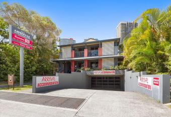 Arrival Lodge Hostel Accommodation allows 18 year olds to book a room