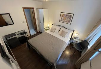 Katarina 1 allows 18 year olds to book a room