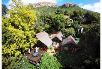 Bali at Willinga lodge Located in Kosmos allows 18 year olds to book a room