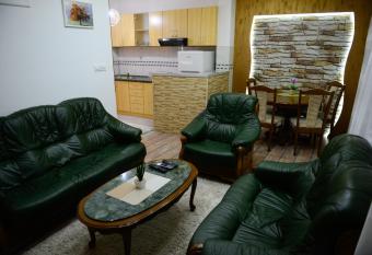 Apartments MM has Balcony rooms