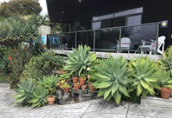 Heads Up allows 18 year olds to book a room