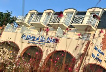 Spa Marin Du Val Andre Thalasso Resort has Balcony rooms