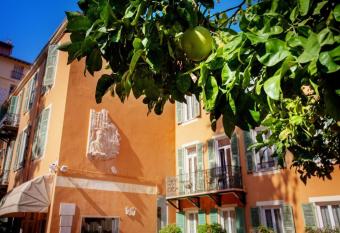 H  tel restaurant Oasis has Balcony rooms