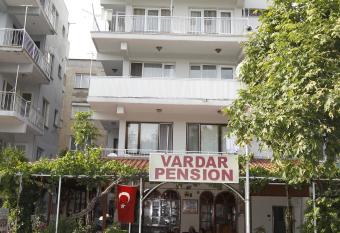 Vardar Pension has Balcony rooms