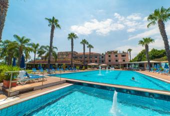 Orizzonte Acireale Hotel has Balcony rooms