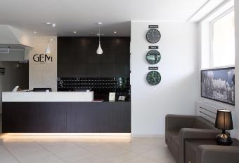 Hotel Gem allows 18 year olds to book a room