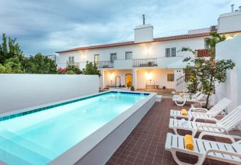 Hospedaria da Roda has Balcony rooms