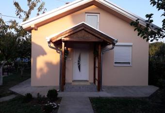 Airplane Apartment T&T has Balcony rooms