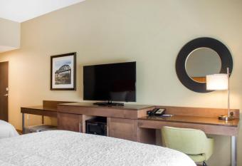 Hampton Inn Parker has Balcony rooms