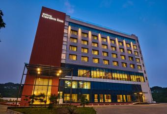 Hilton Garden Inn Lucknow allows 18 year olds to book a room