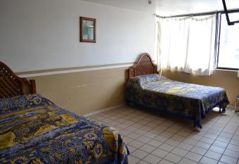 Hotel Plaza Romo allows 18 year olds to book a room