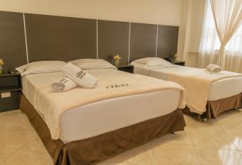 Hotel Saint John allows 18 year olds to book a room