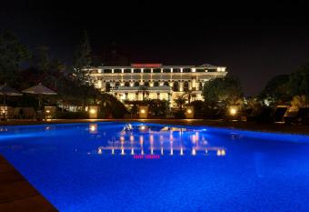 Hotel Shanker allows 18 year olds to book a room