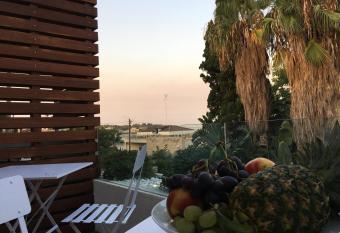 B&B Brezza di Mare has Balcony rooms