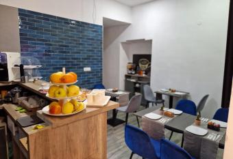 B&B City Center has Balcony rooms