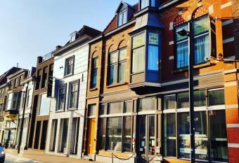 Hotel Zilt allows 18 year olds to book a room