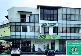 S8 Boutique Hotel near KLIA 1 & KLIA 2 allows 18 year olds to book a room
