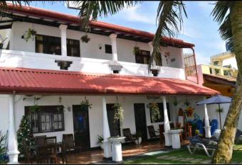 Ashen s Beach House has Balcony rooms