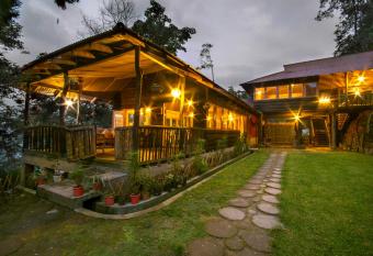 Munlom Nature Resort has Smoking/Balcony rooms