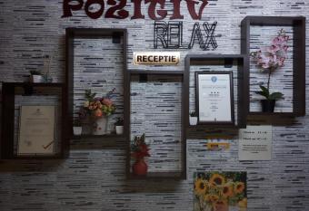 Casa Pozitiv Relax allows 18 year olds to book a room