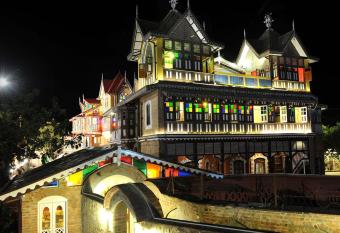 Chateau Garli has Balcony rooms