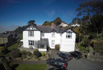 Brig-y-Don allows 18 year olds to book a room